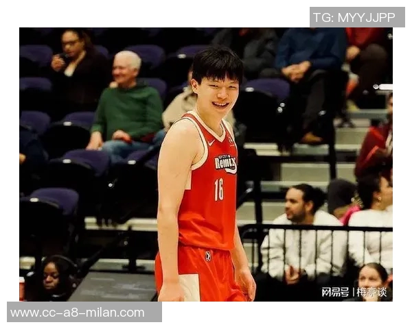 杨瀚森第三节精彩表现进攻掩护三分造犯规并成功盖帽单节贡献7分